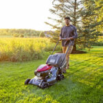 Honda HRN216VYA Mower 21" Walk Behind Mower Honda Lawn Mowers - Image 4