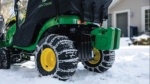 John Deere S140 Lawn Tractor 24-hp (16.4-kW)* V-Twin engine - Image 2