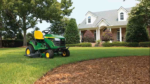 John Deere S140 Lawn Tractor 24-hp (16.4-kW)* V-Twin engine - Image 5