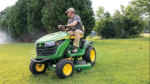 John Deere S170 Lawn Tractor - Image 2