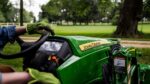 John Deere 1025R Sub-Compact Tractor - Image 14