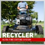 Toro 21486 22 in. (56 cm) Recycler® & Spin-Stop™ Gas Lawn Mower - Image 2